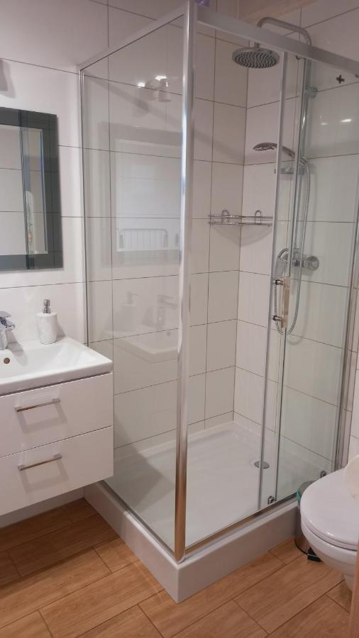 Pokoje I Domki Wiktoria Bedzino Bagian luar foto